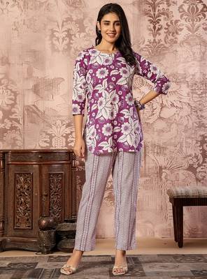 Purple floral printed kurti with straight pants – cotton co-ord set 1