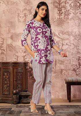 Purple floral printed kurti with straight pants – cotton co-ord set 2
