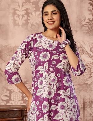 Purple floral printed kurti with straight pants – cotton co-ord set 4