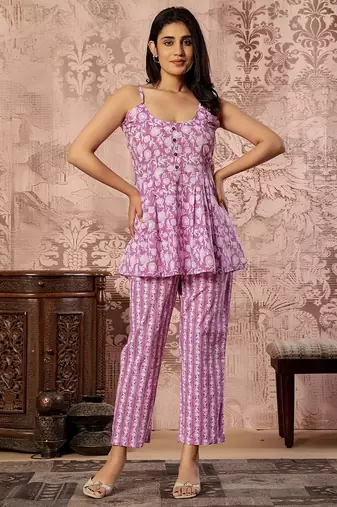 Pink printed spaghetti kurti with straight pants – cotton co-ord set