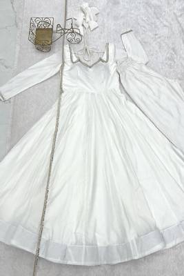 white anarkali ethnic dress 4