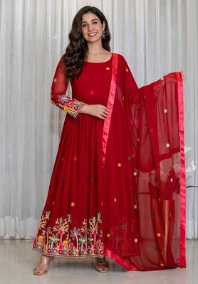 red traditional lehenga set 2