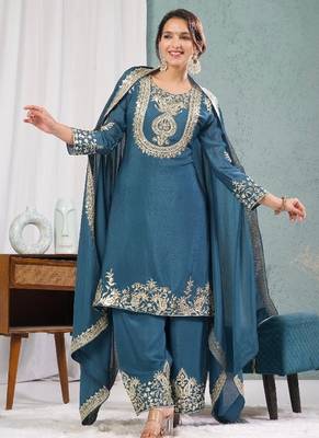 blue designer embroidered kurta set 1