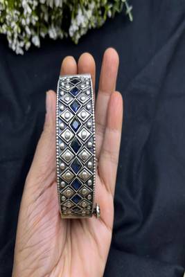 Antique silver tribal bangle kadas with blue color stones 4
