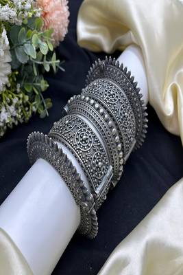 Indian tribal kada stack of 5 pc oxidized silver openable statement bangle bracelet 3