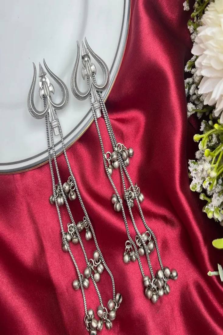 Oxidised silver trishul earrings with ghungroo bells – 2 in 1 tribal kashmiri drop earrings
