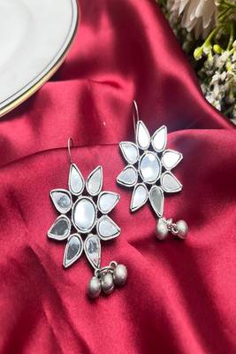 Dainty small star design mirror stud earrings|oxidised silver glass earrings for navratri 4
