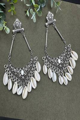 Oxidized cowrie shell dangle earrings: tribal indian jewelry 3