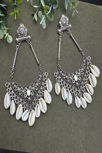 Oxidized cowrie shell dangle earrings: tribal indian jewelry