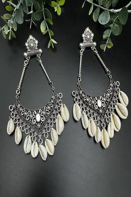 Oxidized cowrie shell dangle earrings: tribal indian jewelry 4