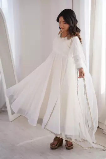 Off White chanderi silk anarkali set with stylish neckline and dupatta set