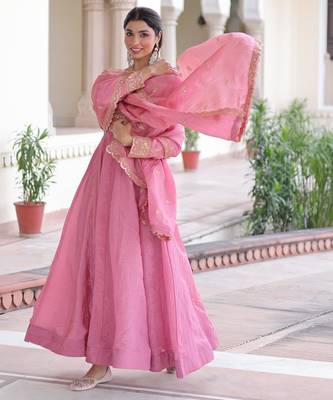 Pink gold crush sequins embroidered work flared gown with heavy dupatta 2