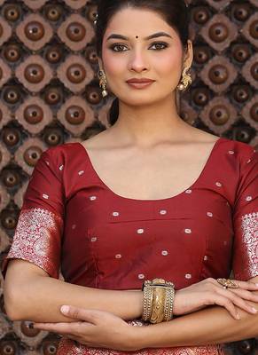 banarasi style paisley butti saree for women  5