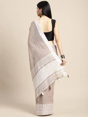 women beige & silver-toned woven design linen blend saree 5