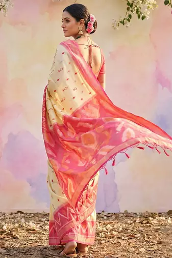 cream pochampalli silk blend saree 