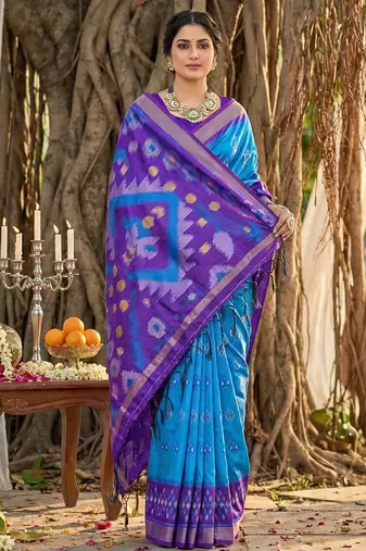 blue pochampalli silk blend saree 