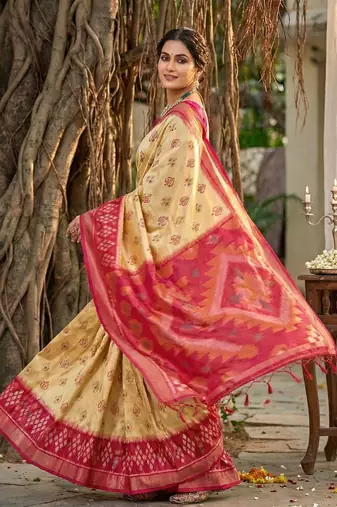 cream pochampalli silk blend saree 