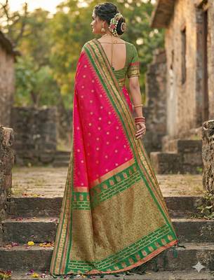 pink banarasi silk blend saree with golden zari woven border 2