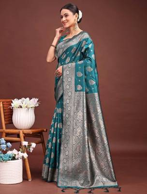 peacock teal green soft silk blend saree with zari weaving 4