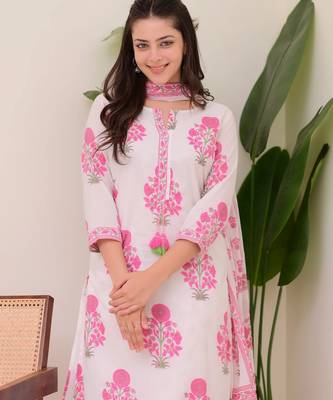 Pink elegant rayon kurti set with digital print muslin dupatta & rayon bottomethnic wear 2