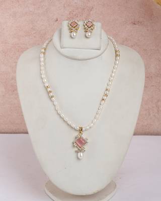 pearl necklace set with blush pink square stone pendant 1