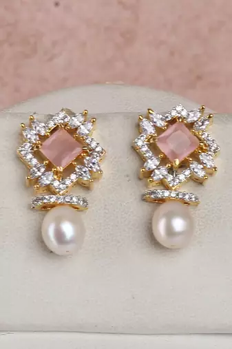 pearl necklace set with blush pink square stone pendant