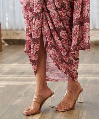 Burgundy printed swiss satin saree set 4
