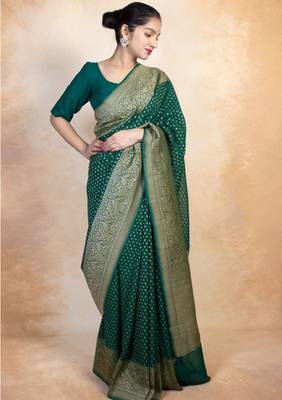 Green silk blend banarasi saree with unstitched blouse piece 3