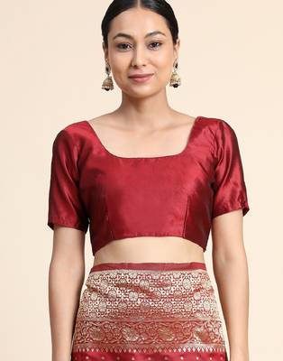 Maroon silk blend banarasi saree with unstitched blouse piece 5