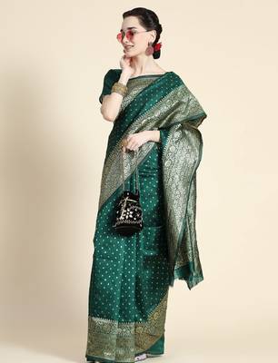 Green silk blend banarasi saree with unstitched blouse piece 2