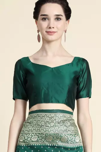 Green silk blend banarasi saree with unstitched blouse piece