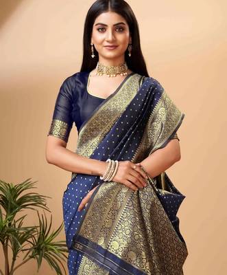 Blues oft silk blend banarasi saree with unstitched blouse piece 4