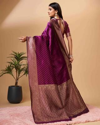 Purple silk blend banarasi saree with unstitched blouse piece 3