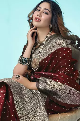 Maroon silk blend banarasi saree with unstitched blouse piece