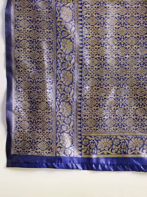 Blue silk blend banarasi saree with unstitched blouse piece 5