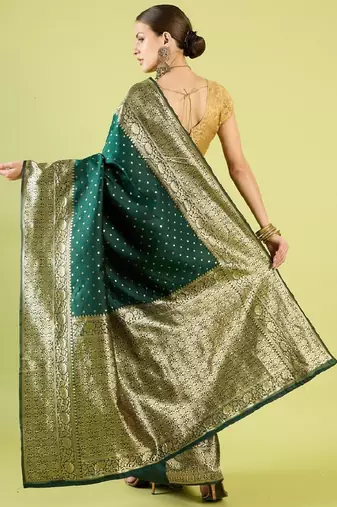 Green silk blend banarasi saree with unstitched blouse piece