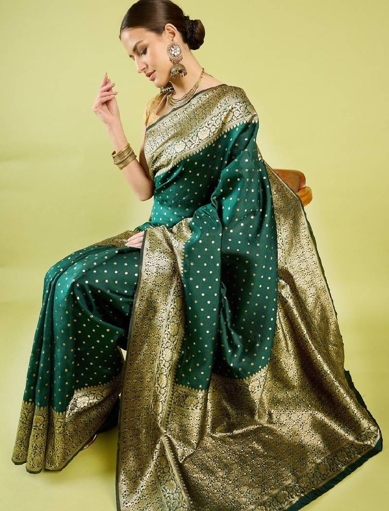 Green soft silk blend banarasi jacuard work designer party wear saree with unstitched blouse piece