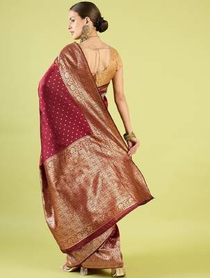 Maroon silk blend banarasi saree with unstitched blouse piece 3