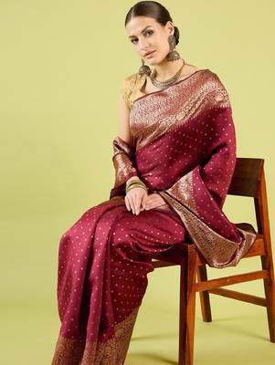 Maroon silk blend banarasi saree with unstitched blouse piece 5
