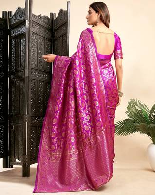 Pink silk blend banarasi saree with unstitched blouse piece 4