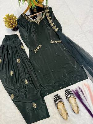 Green crep silk embroidered straight kurta dupatta salwar set 4