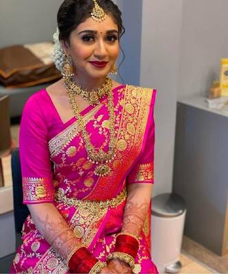 Pink silk blend banarasi saree with unstitched blouse piece 1
