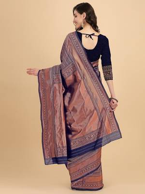 Blue silk blend banarasi saree with unstitched blouse piece 4