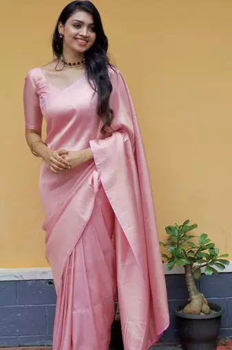 Babym pink silk blend banarasi saree with unstitched blouse piece