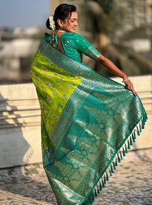 Lime green banarasi silk zari woven saree with contrast blouse piece 2
