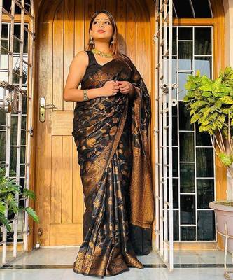 Black silk blend banarasi saree with unstitched blouse piece 2