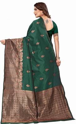 Green silk blend banarasi saree with unstitched blouse piece 2
