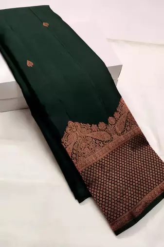 Green pink silk blend banarasi saree with unstitched blouse piece