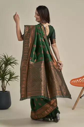 Green silk blend banarasi saree with unstitched blouse piece
