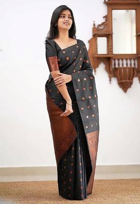 Black silk blend banarasi saree with unstitched blouse piece 1